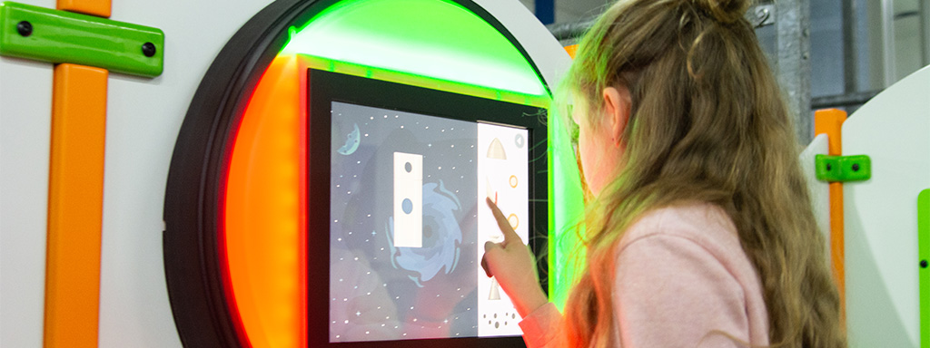 IKC | Bubble LED Interactief touchscherm